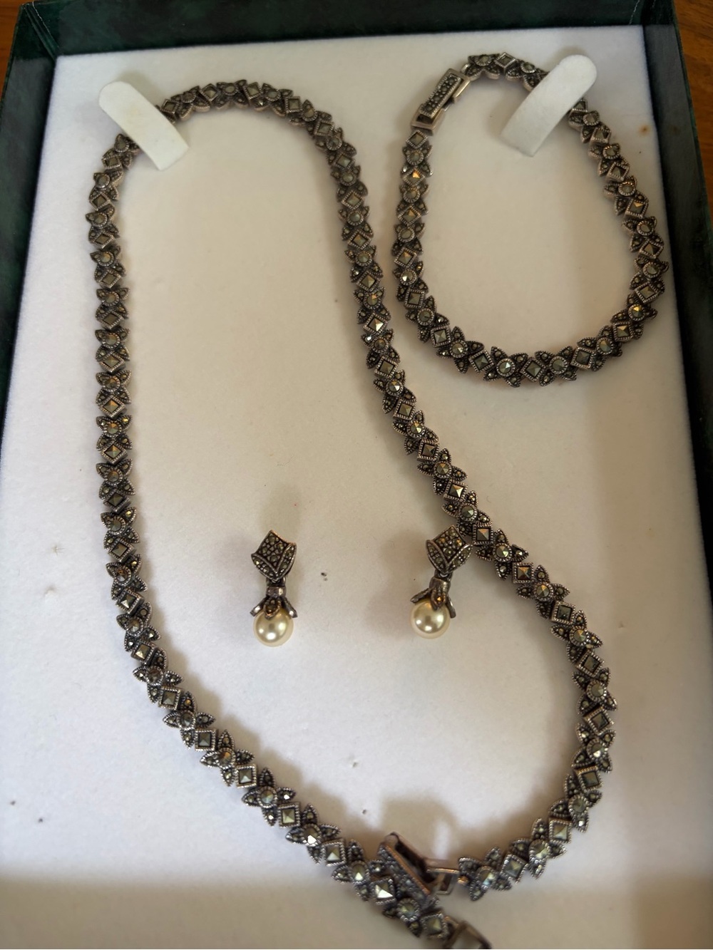 Vintage-Inspired Pearl Drop Necklace, Bracelet & Earrings Set - Silver Tone